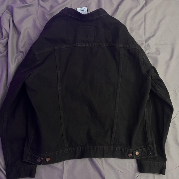 Repurposed Levi’s Jacket - Picture 4 of 5